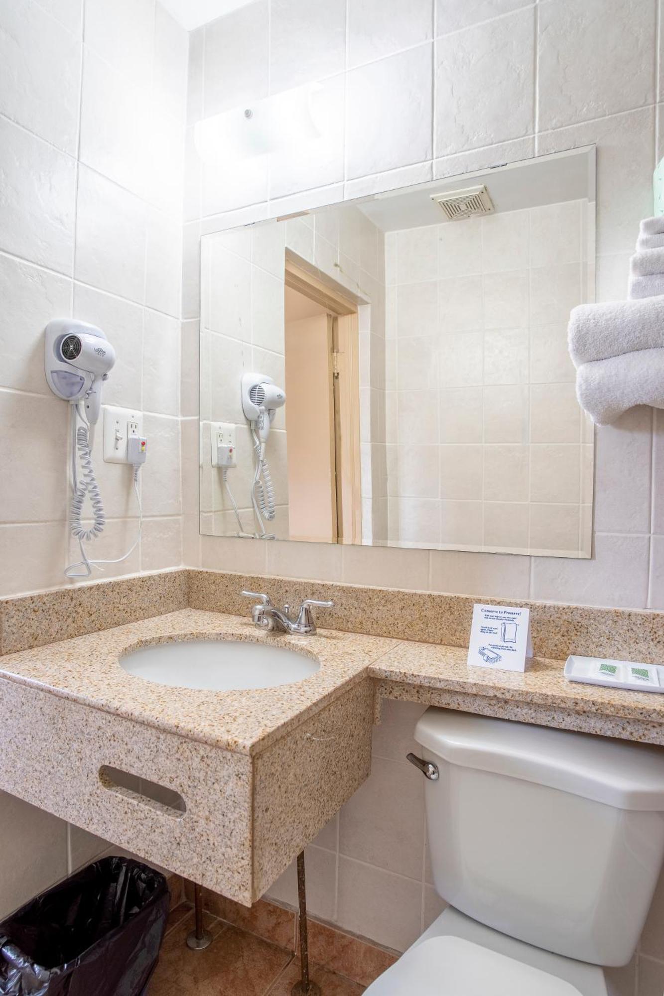 سارنيا Faulds Motel المظهر الخارجي الصورة
